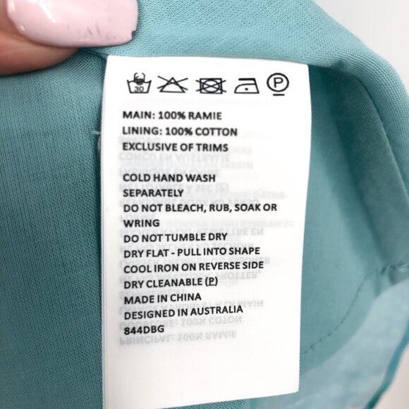 BARDOT Girls Cindy Floral Cut Out Dress Size 8 Blue Flora Short Sleeve NWT - Picture 11 of 12